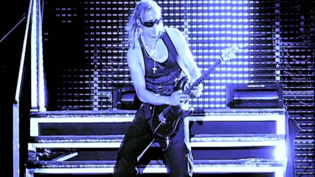 Band solo's Laura Pausini Tour 2009