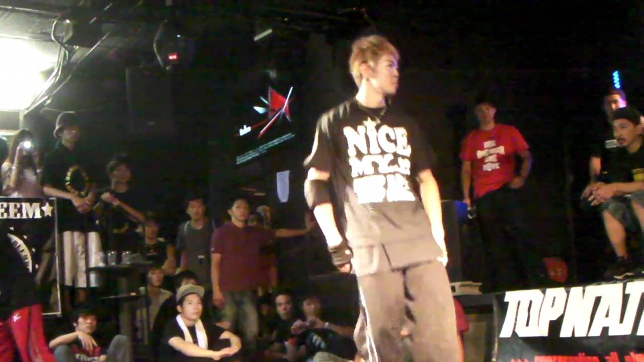 2010/9/17　杢人拳 semi final  Kaku、yosshi　vs　ﾃｯﾍﾟｲ、ｼｭｰﾍｲ