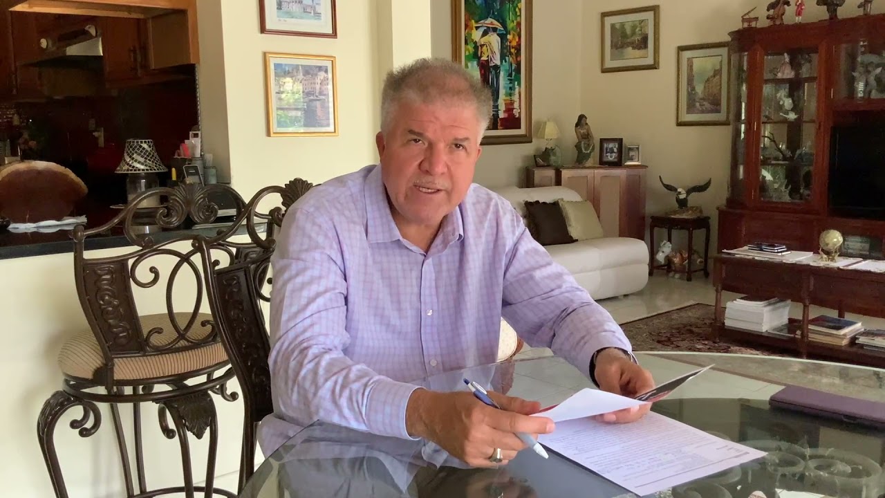 Signing the Anti Corruption Pledge