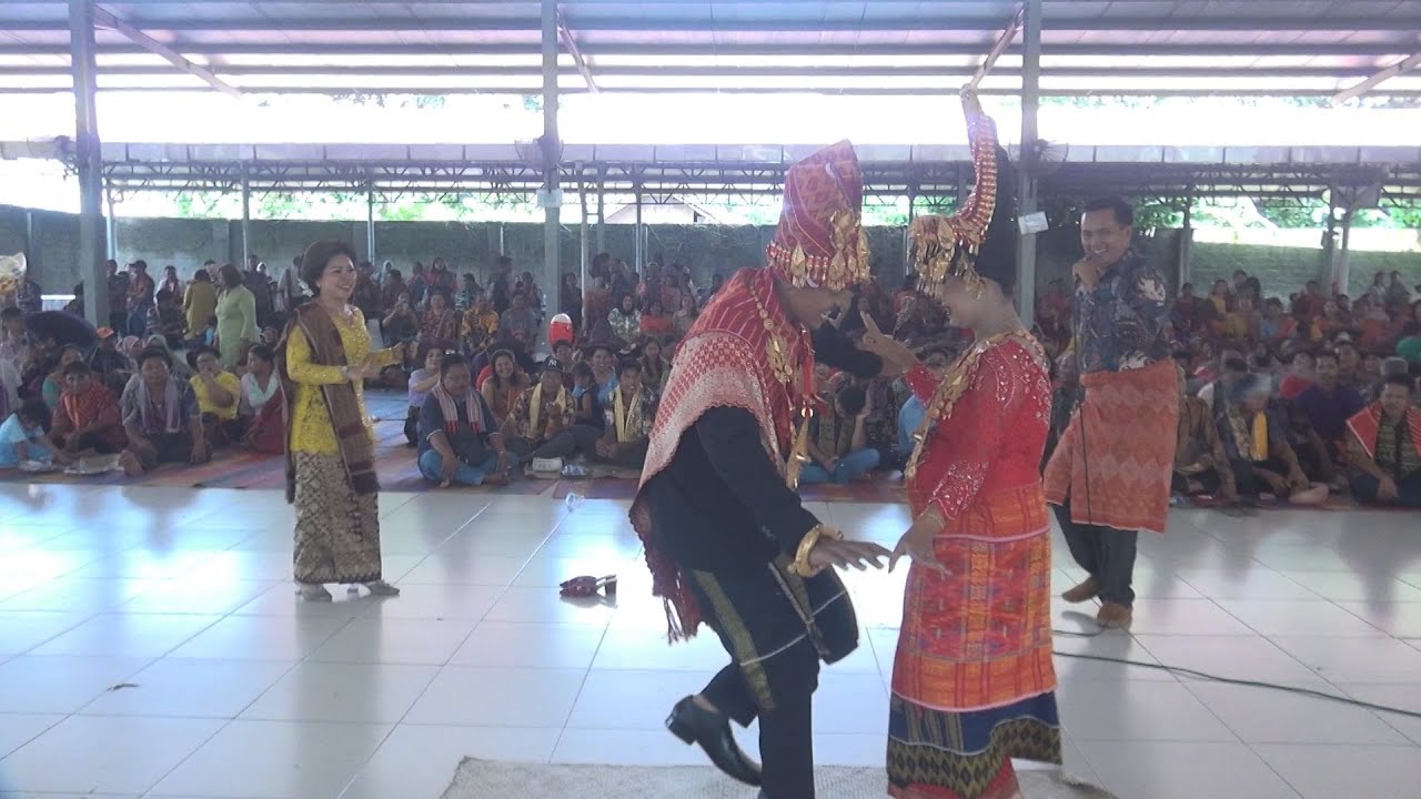 Adu Penganten // Perjabun Abed Nego Sitepu & Dwi Ferbina Br. Tarigan // Jambur Tanarasita