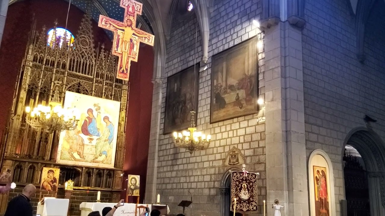 Salve Rociera, en la iglesia de Sant Jaume de Barcelona por la hermandad Rociera de Barcelona