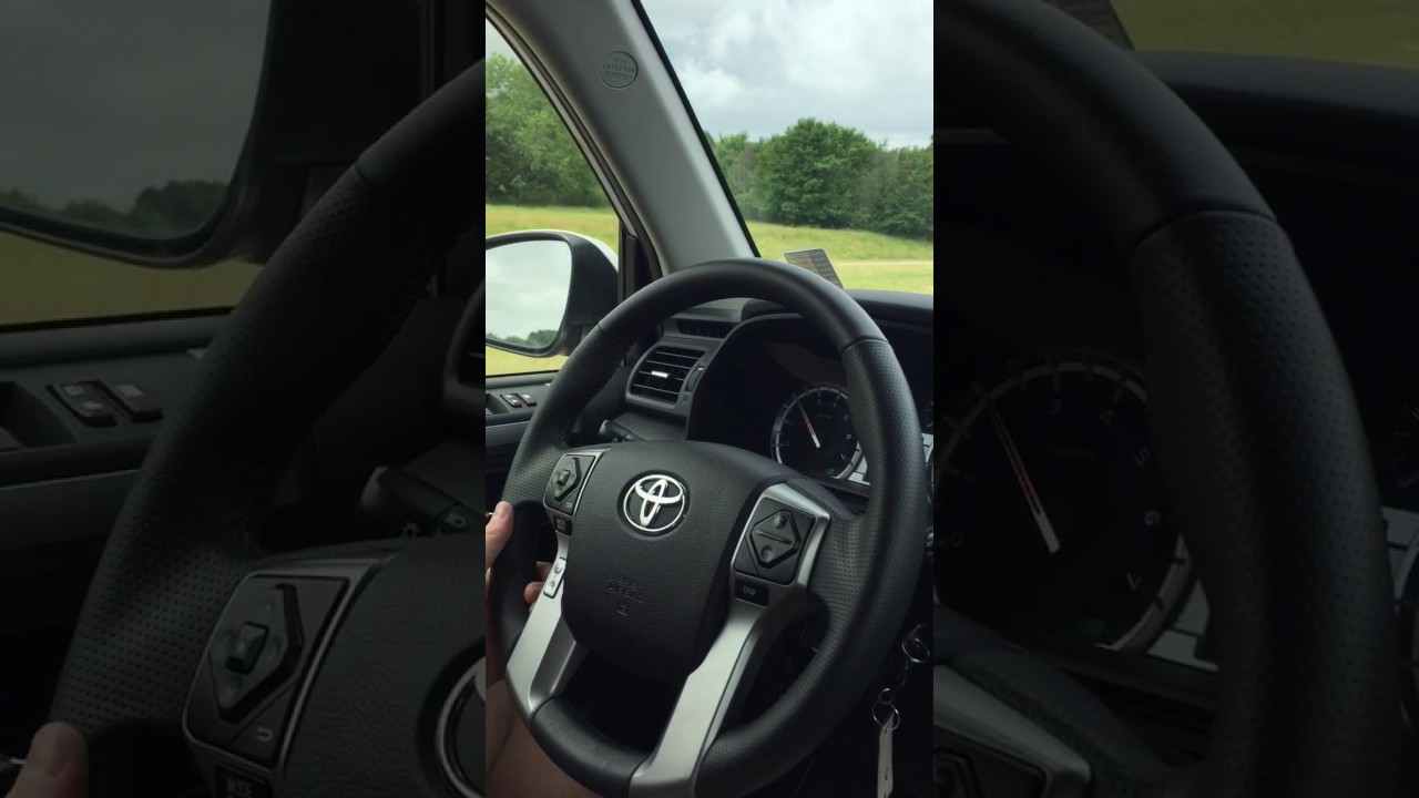 2016 4Runner Pulling a Boat