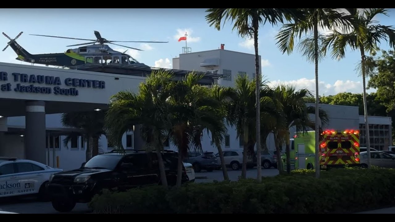 Miami Dade Fire Rescue (MDFR) Medivac Helicopter 4 | Rescue (R50) arriving at Ryder Trauma Center.