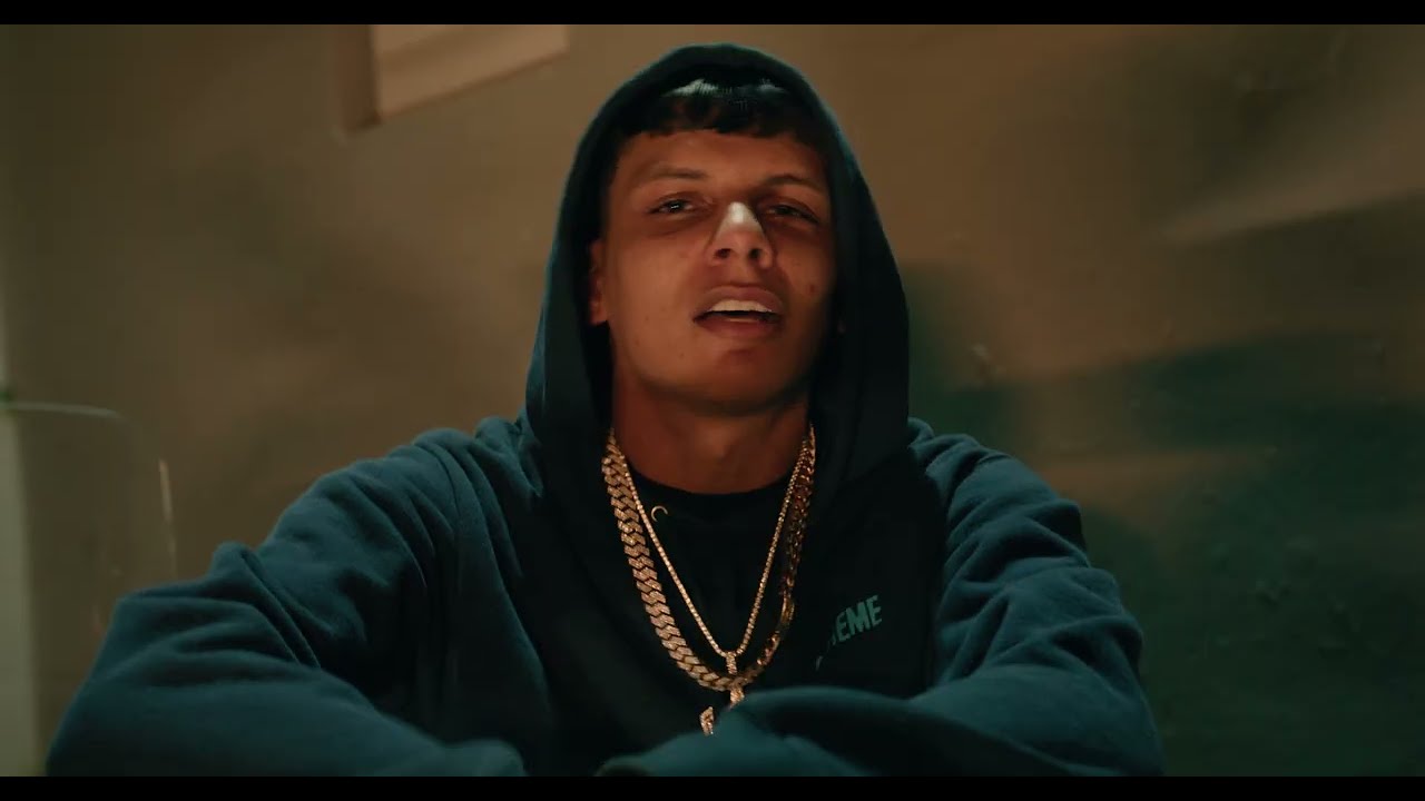 KEKO MUSIK ft. JULIITO -  NORMAL  (Video Oficial)  EL SONIDO MÁS CARO
