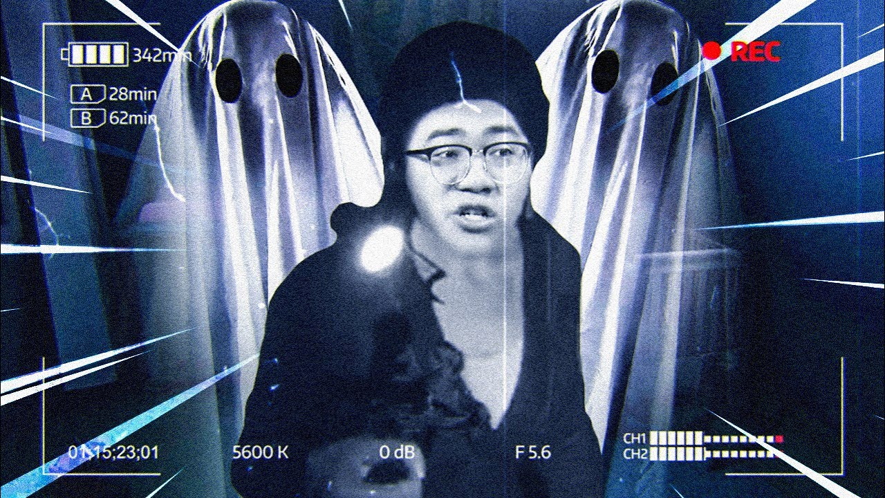 toast holding my hand cause I'm scared ...