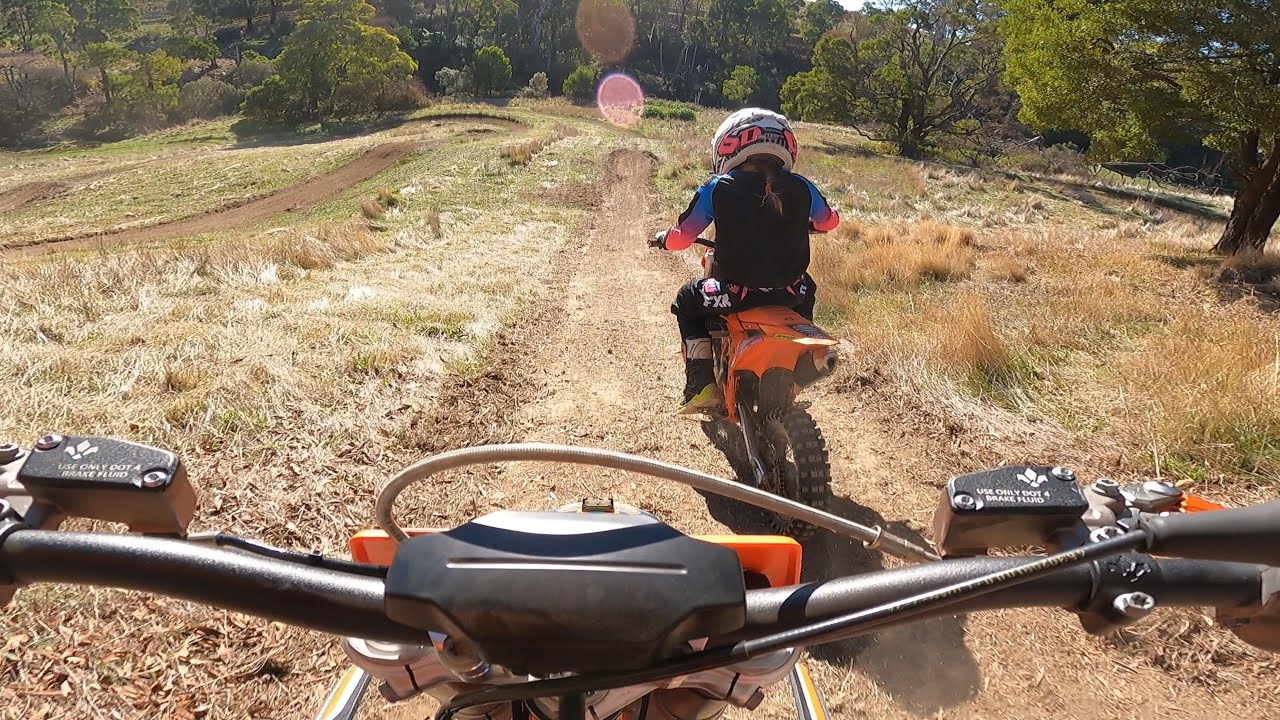 9y/o Mason chases Mimi around the MX track