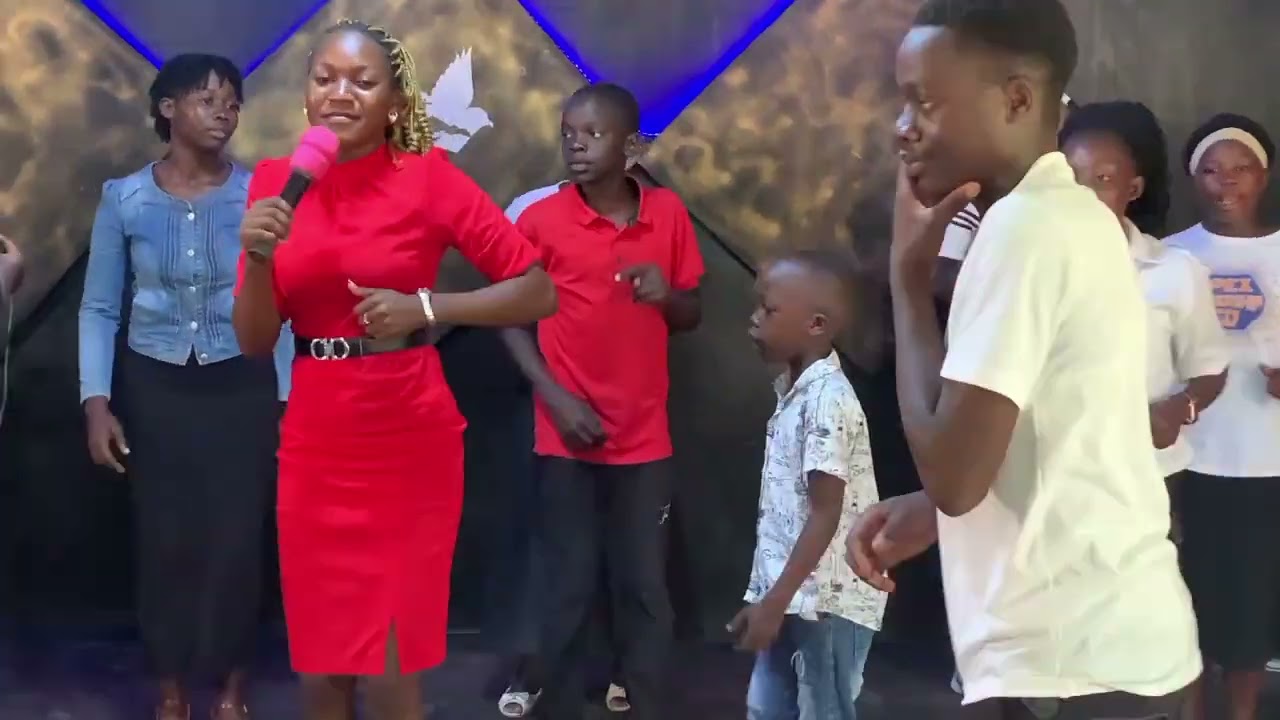 January Praise session on A Sunday Moning!