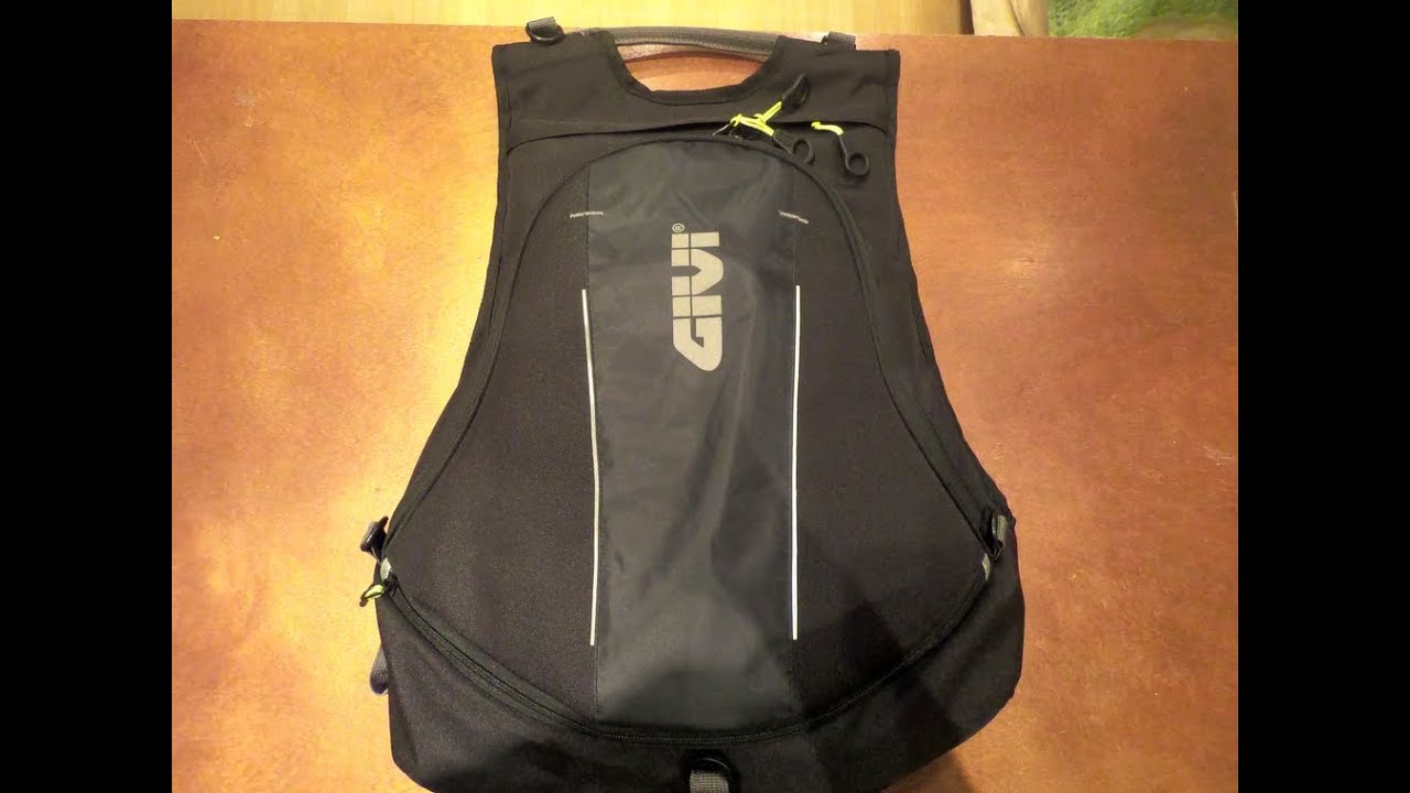 Mochila Porta Casco - GIVI EA104B - Test