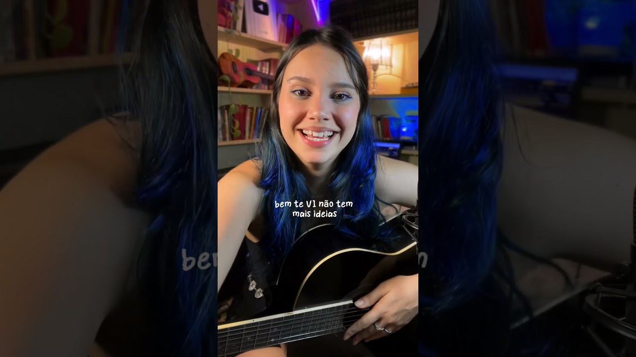 Fazendo uma m&uacute;sica com essa hist&oacute;ria linda 🥹💙 #compositora #musica #hellenraio #cantora