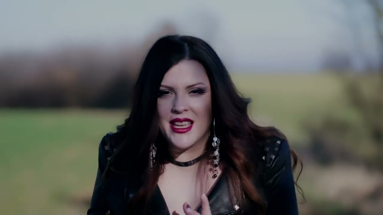 Lunarian ft. Ailyn - 