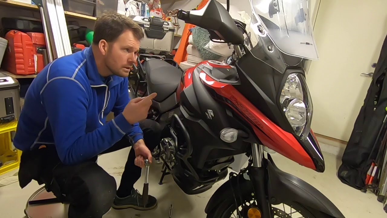 Mounting Givi Crash Bars to Suzuki Vstrom