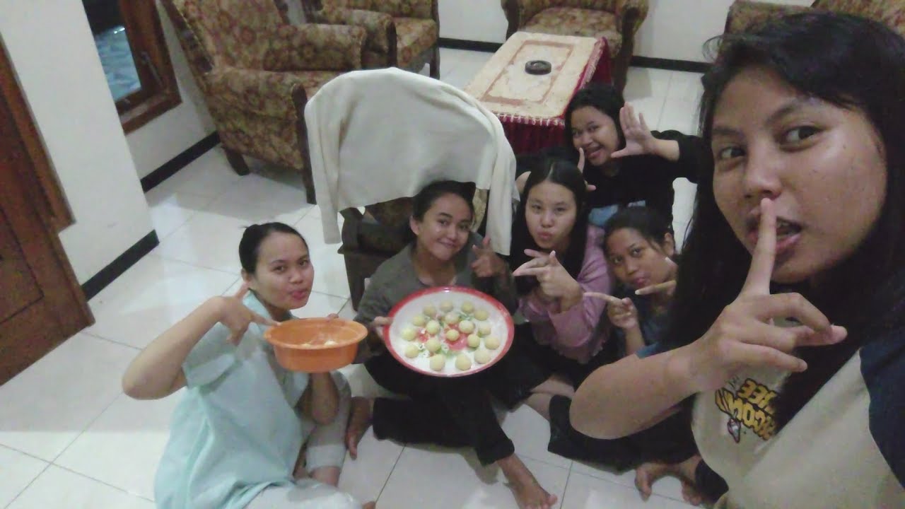 Donat Ala-ala Pinkan Mambo