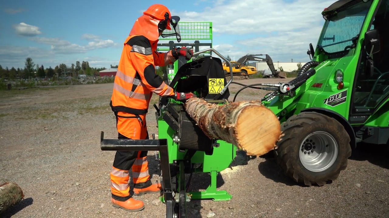 Avant Log Cutter Splitter for Avant articulated mini loader
