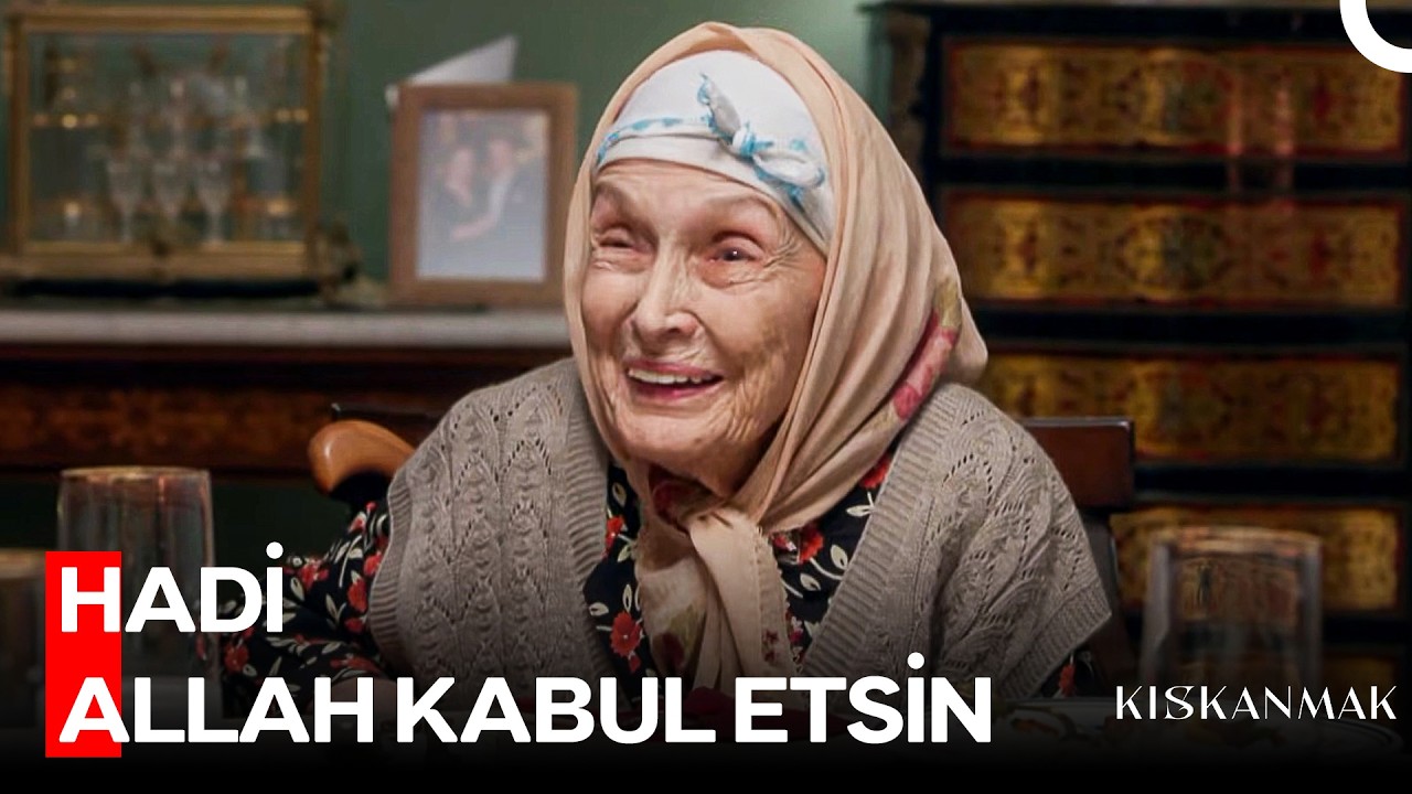 Hatice Teyze ve Arkadaşlarının Paşazade Evinde İftar Yemeği - Kıskanmak 24. Bölüm
