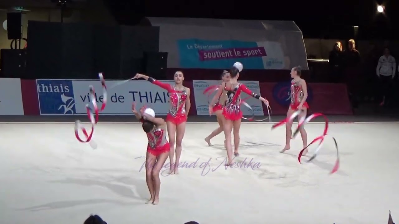 FRANCE 3 ribbons 2 balls - 2023 Grand Prix Thiais AA