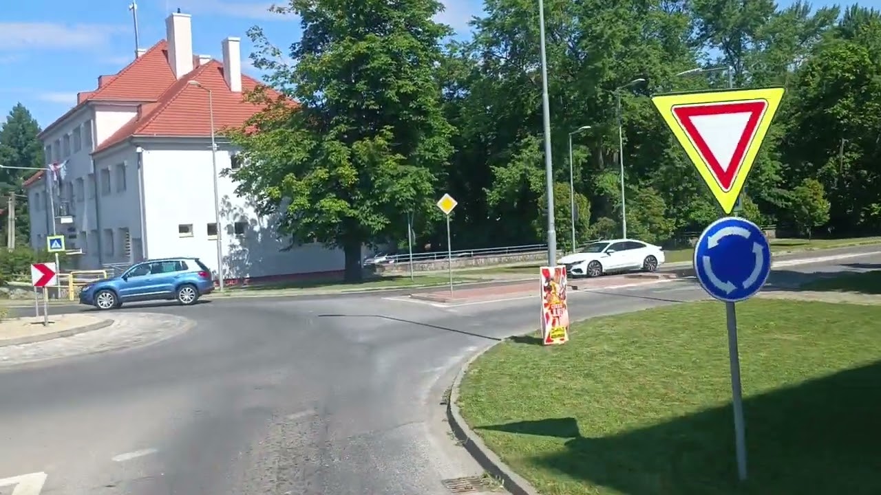 Driving in Slovakia, R1 - Zlate Moravce