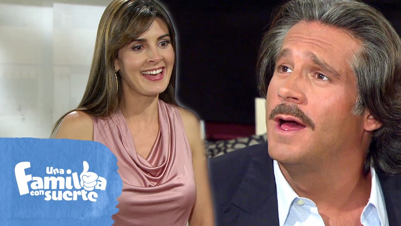 ¡Rebeca descubre que está embarazada! | Una familia con suerte | C-197 | tlnovelas