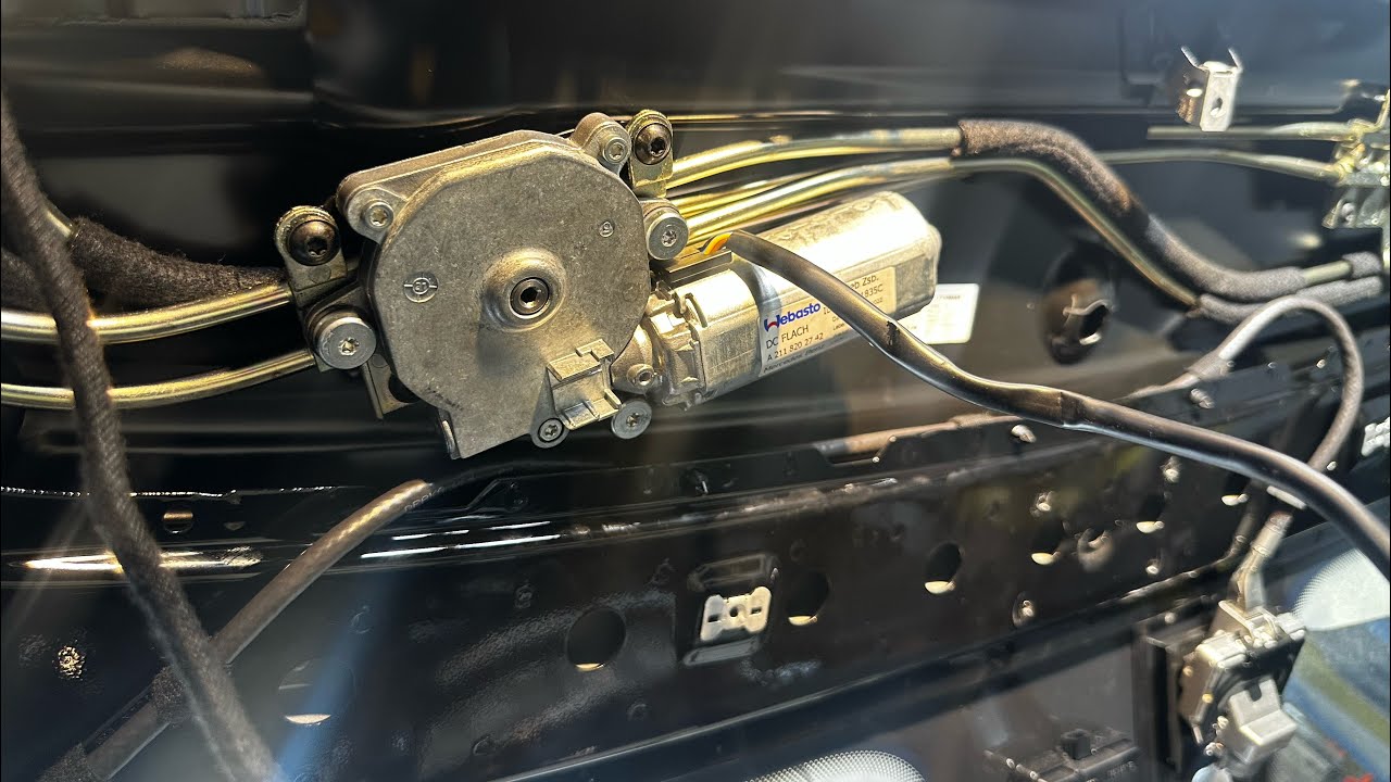 Mercedes W221 Panoramic Roof Guide Replacement with Motors.