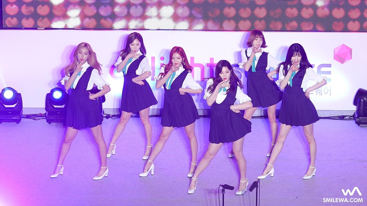 170421 라붐 (LABOUM) 'Hwi hwi' 직캠 @합정 SBS 라디오 공개방송 4K Fancam by -wA-