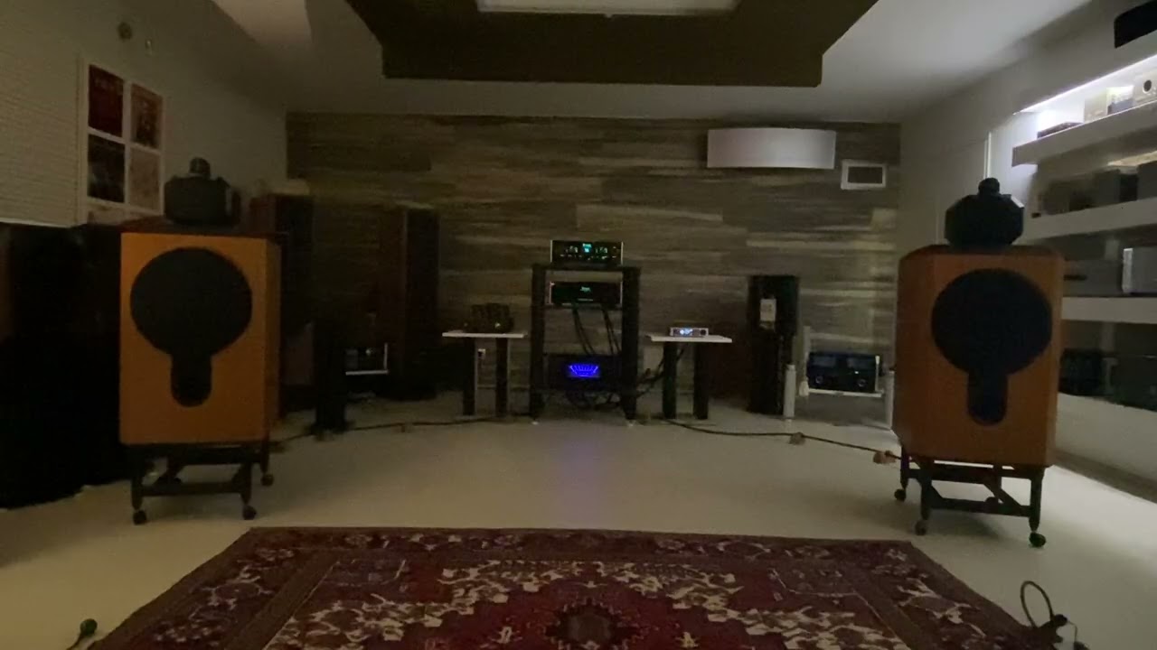 B&W -Diffusori - 801-Finale da Watt 500 ToneWinner-AD-2500 Pro-Mcintosh – Pre Stato Solido – C100