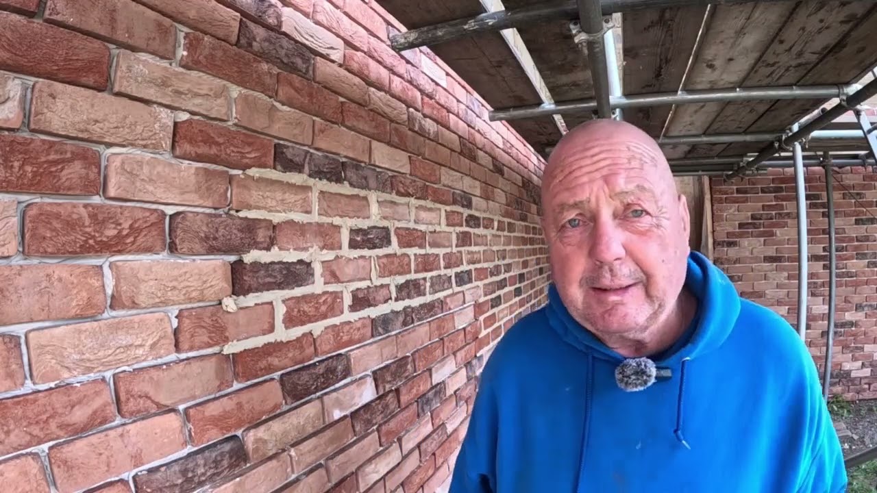 Flush pointing Brickwork, how to do it.
