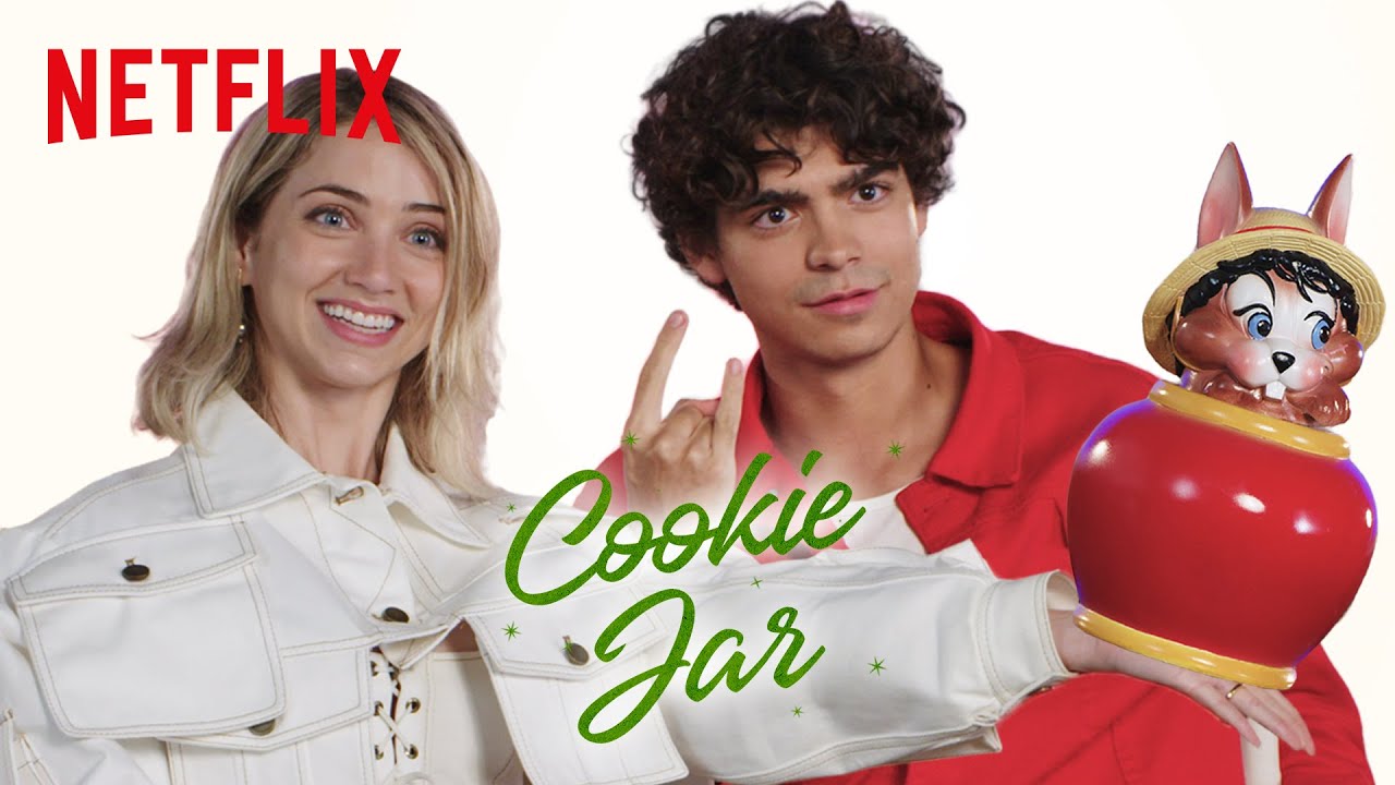 Luffy (I&ntilde;aki Godoy) & Nami (Emily Rudd) xử đẹp Hũ b&aacute;nh hiếu kỳ | ONE PIECE | Netflix