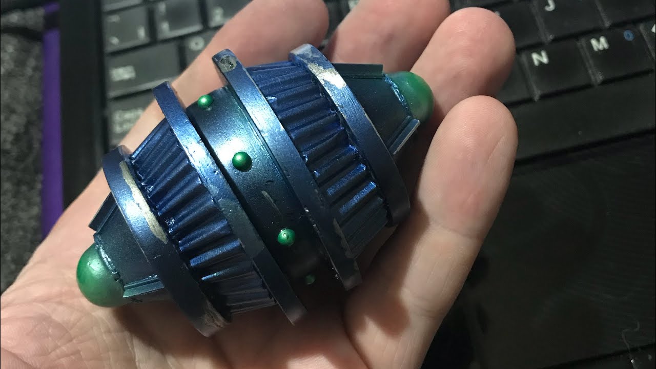 Making a Red Dwarf Arnold Rimmer Light Bee prop replica