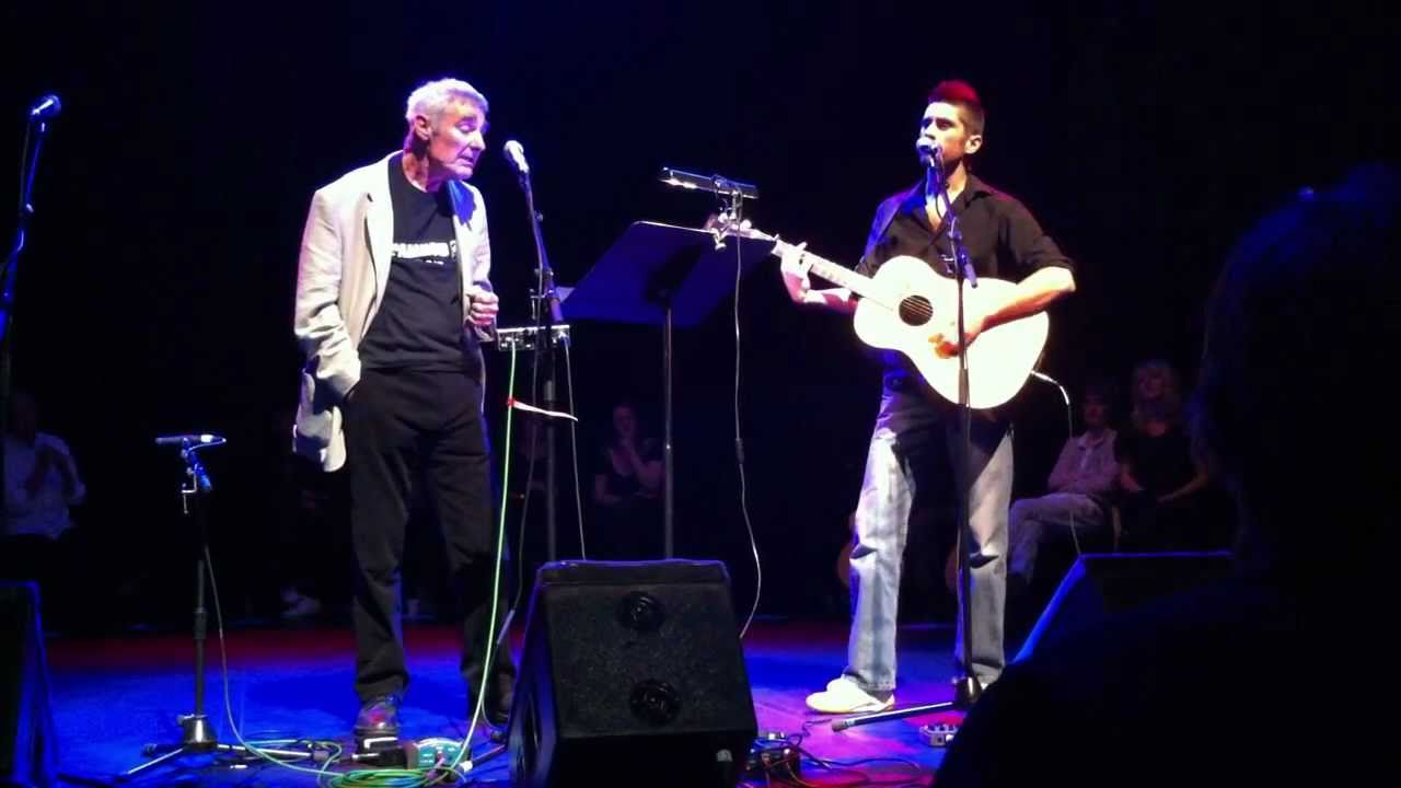 Nic Jones - Fake Plastic Trees (live at the QEH (28 May 2011)