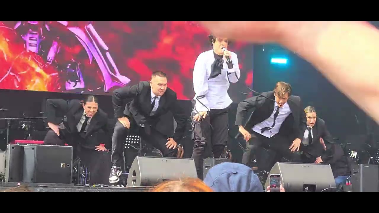 Luke Black Samo mi se spava Serbian Eurovision Vision Entry at Eurovision Village Liverpool 2023