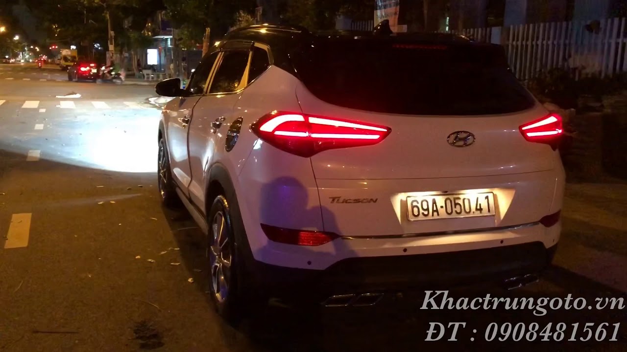 Hyundai Tucson lên kha khá đồ chơi .