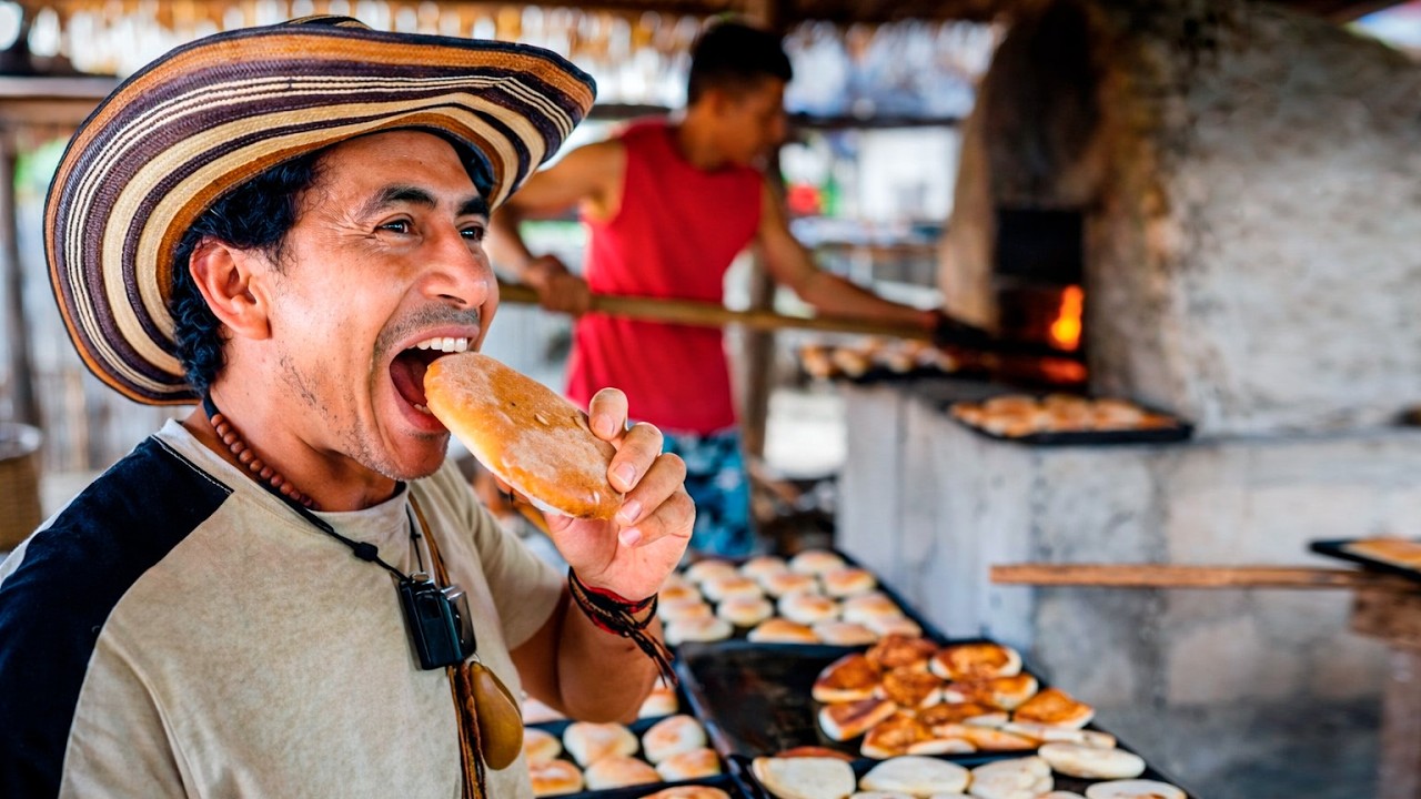 Comiendo las Mejores Panochas de Coco en Chima, en el festival de la Panocha