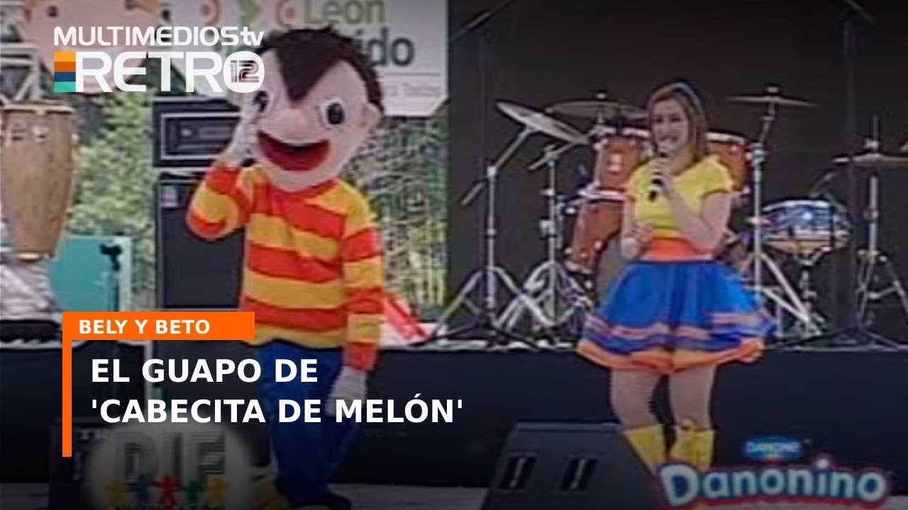 El beso de Kelly y Beto | El Show de Bely y Beto