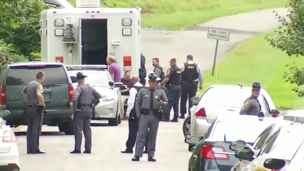 Man barricaded inside Troutville apartment after leading state police on chase