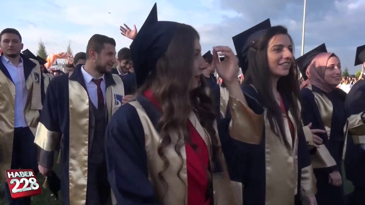 Bilecik Şeyh Edebali Üniversitesinde  Mezuniyet Töreni