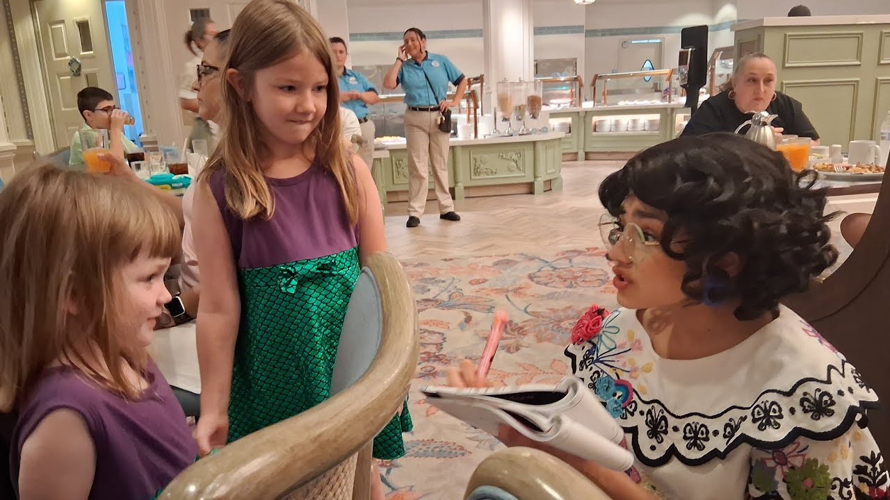 This Breakfast Is For The Dreamers! - 1900 Park Fare Character Breakfast - Florida 2025