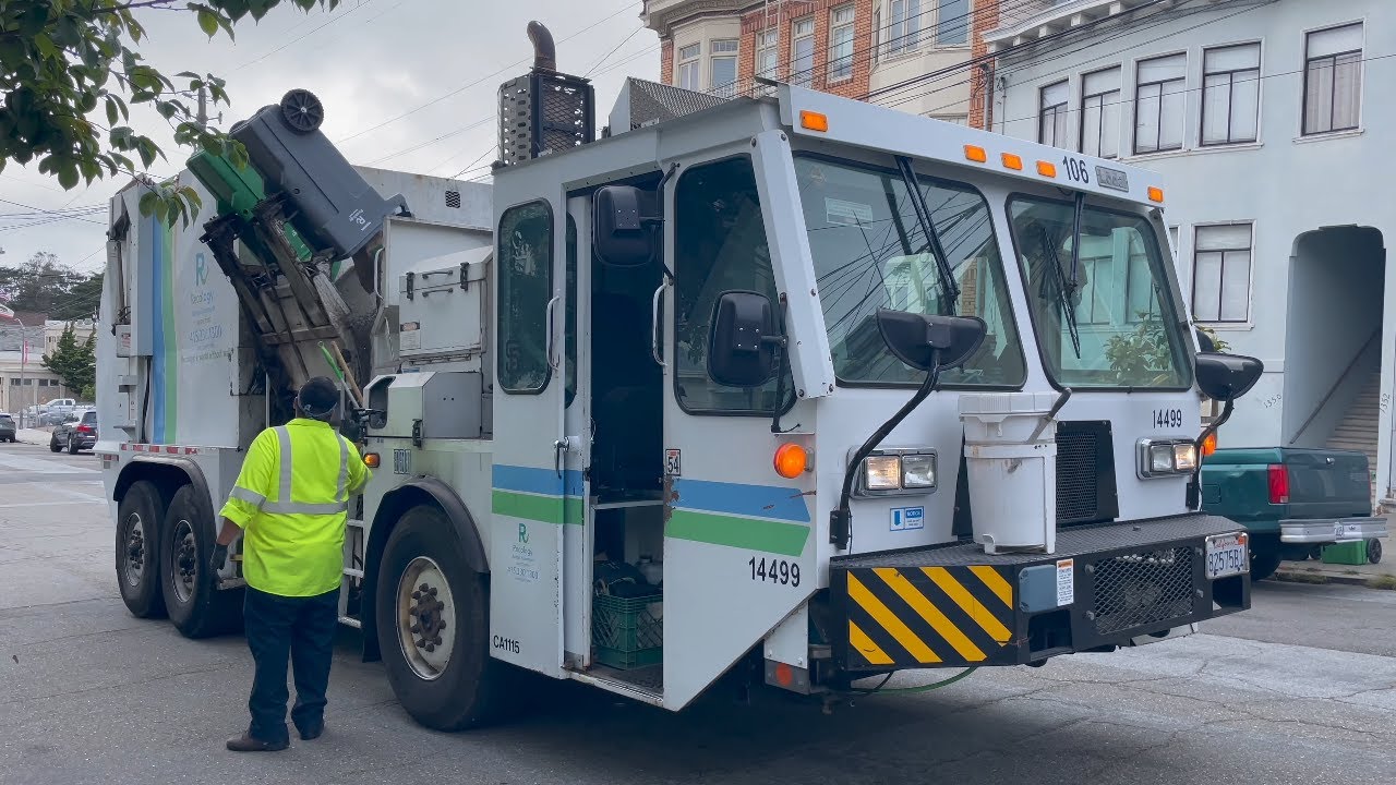 Recology San Francisco - Sunset Scavenger: Split Body *Lodal* EVO Garbage Truck Tippin' Toters!!