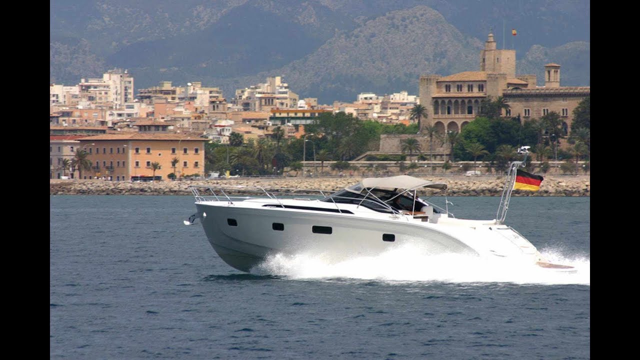 Fast Bavaria 46 Deep Blue by Jadran Furlan