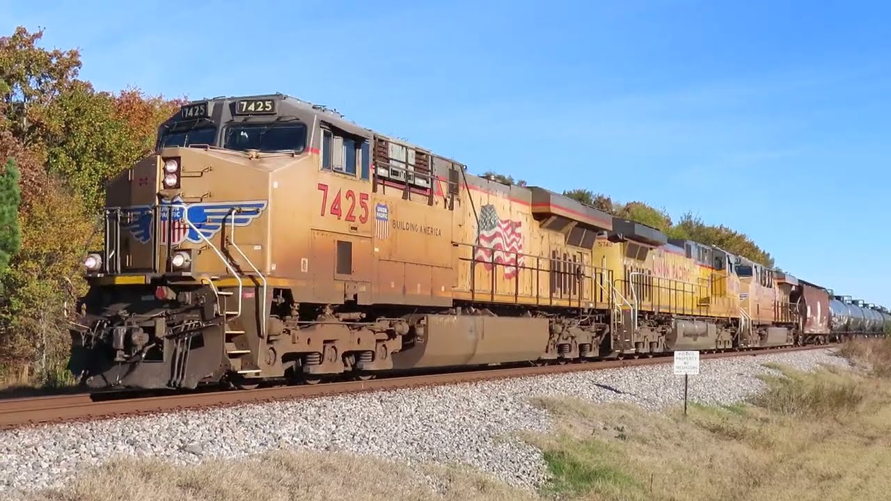 Union Pacific Ethanol Train at McAlester, OK - Nov. 10, 2025