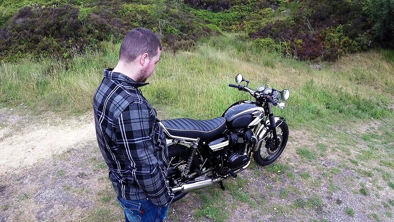 Kawasaki W800 SE (Feiyutech G6 Gimbal Hero4Silver)