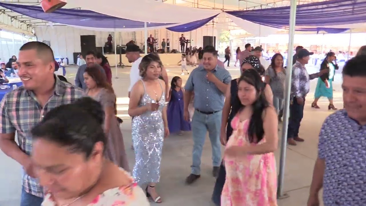 Bautizo Con La Familia Mendoza Torres