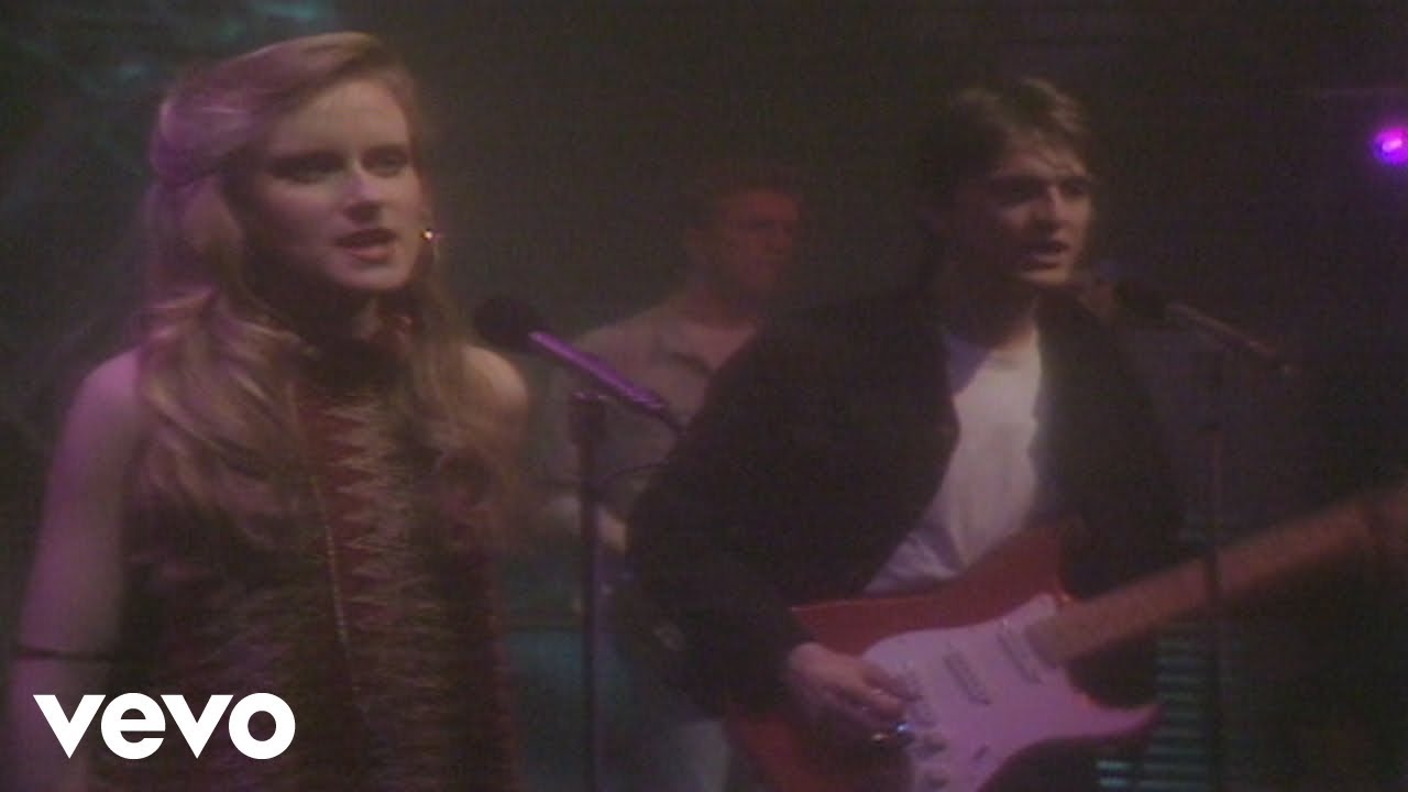 Prefab Sprout - When Love Breaks Down (Live from Top Of The Pops, 1985)