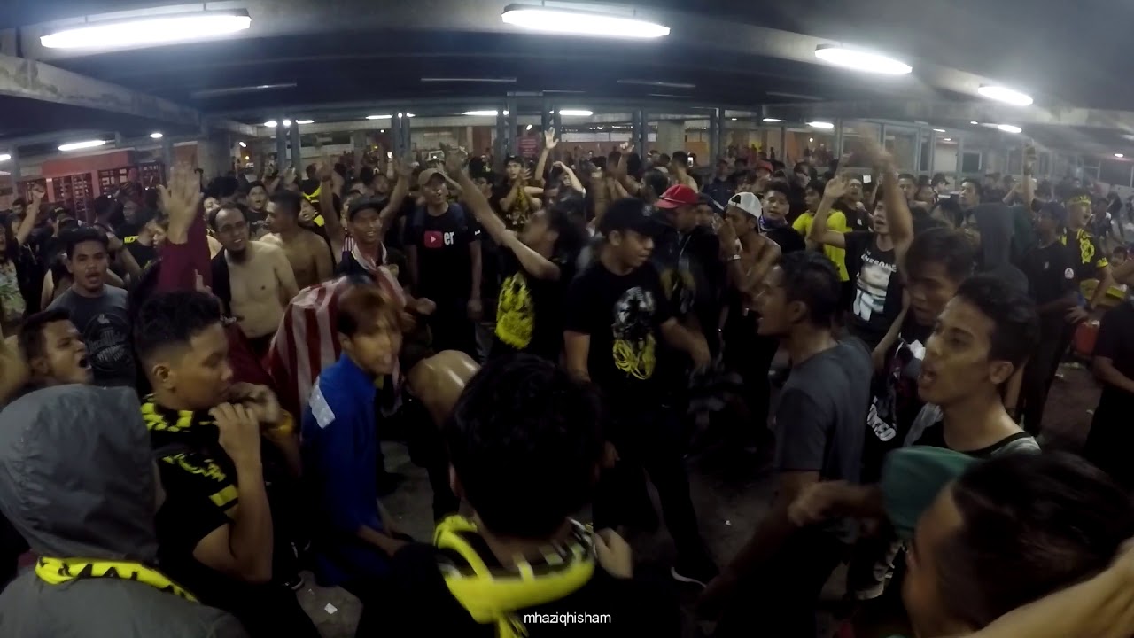 Ultras Malaya - Curva Off (Final SEA Games : Malaysia vs Thailand)