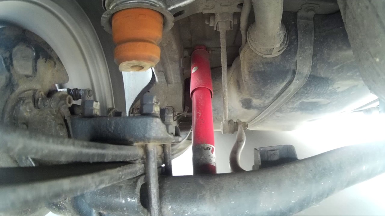 Работа в ходу задней подвески VW Caddy