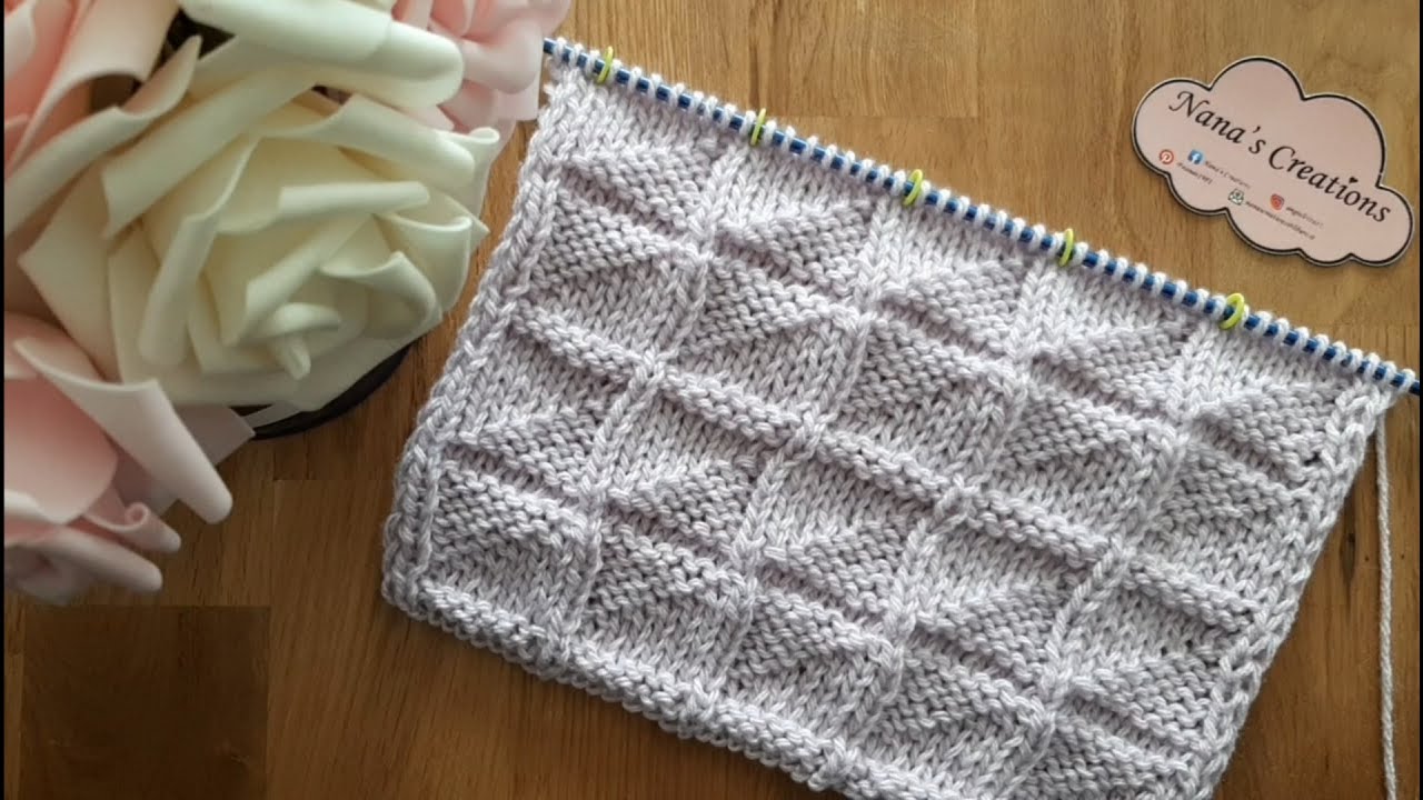Motivo triangolini ai ferri n° 480 / Knitted triangle pattern / Patrón de triángulo de punto