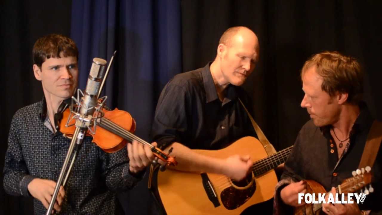 Folk Alley Sessions: The Bills - 