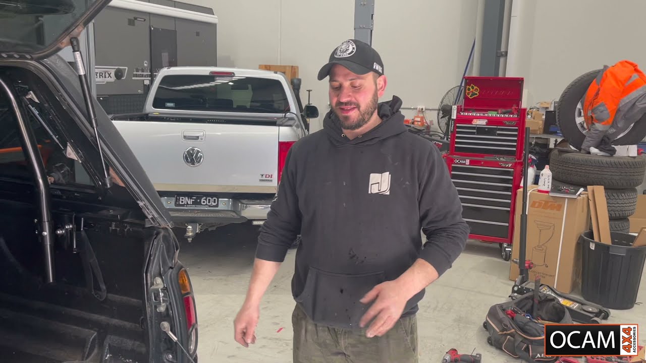 Руководство по установке OCAM Tailgate Assist для Mitsubishi Triton ML, MN
