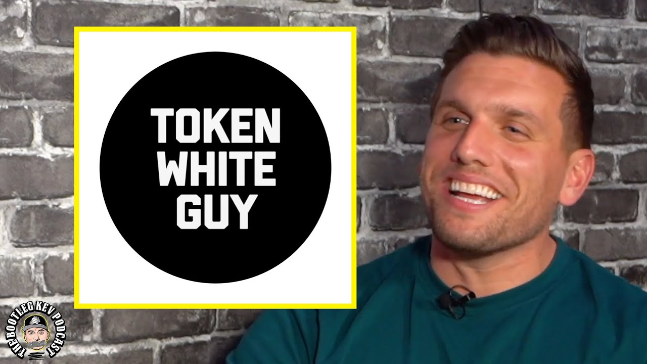 Chris Distefano on Being The Only White Guy at Wife's Latino Family Gatherings