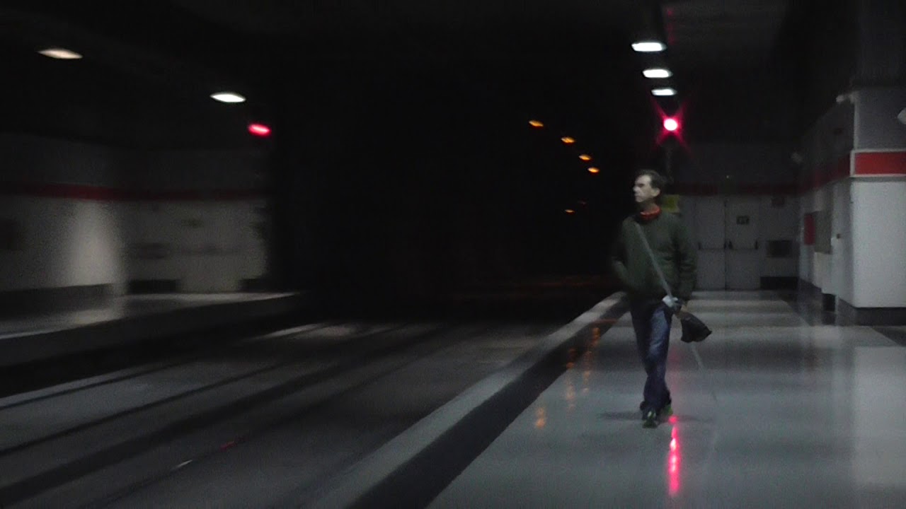 Renfe Cercanias - Civia 465 circulando por la Via 1 de Valdelasfuentes sentido Parla