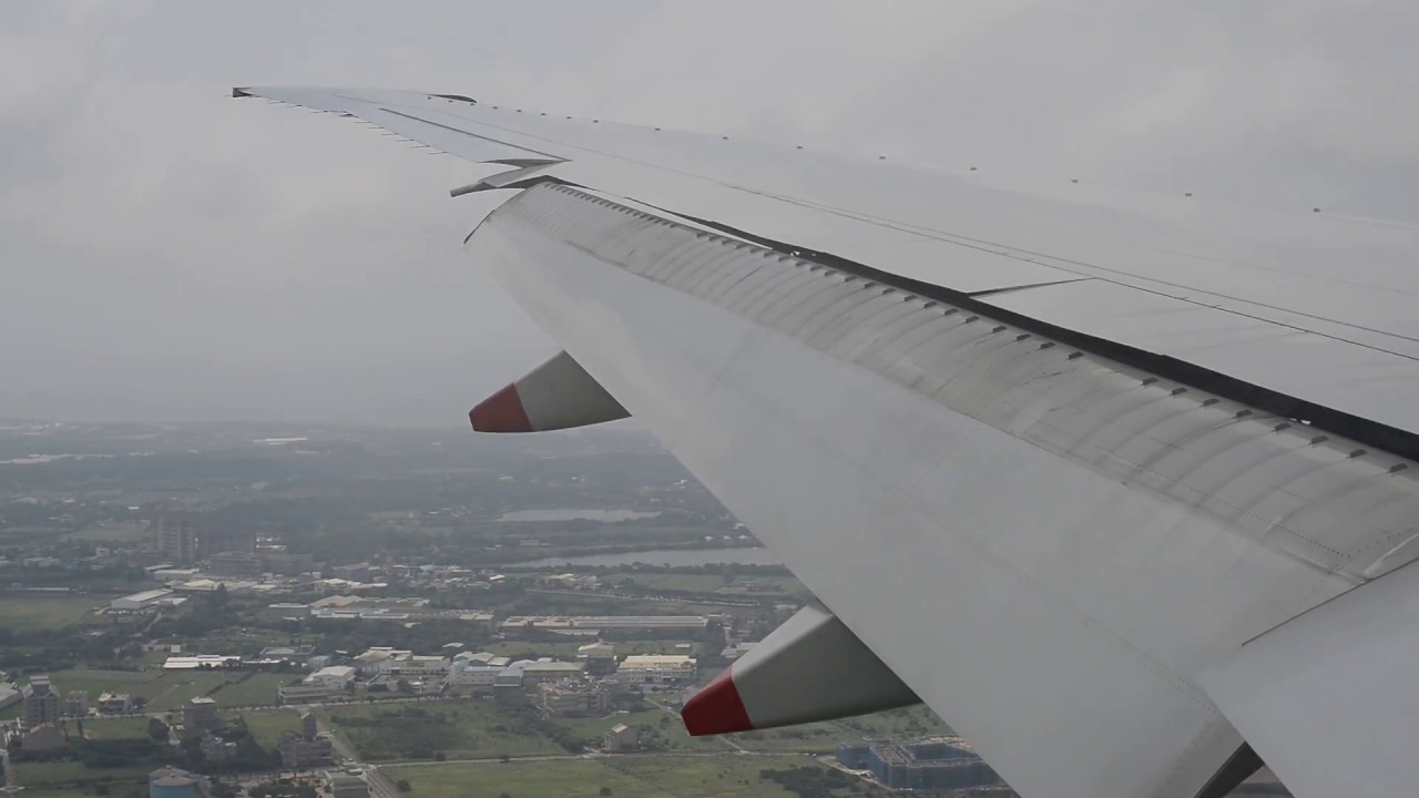 China Airlines Boeing 777-300ER Landing Taiwan Taoyuan Intl.  | FullHD