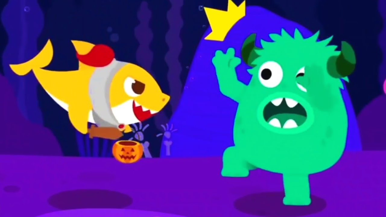 Baby Shark VS. GREEN MONSTER?! 👹🦈 | Funny Scary Parody Edit (Crazy Effects